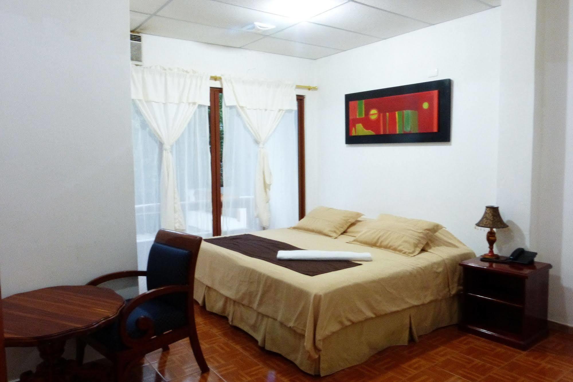 Galapagos Islands Hotel Puerto Ayora  Exteriér fotografie